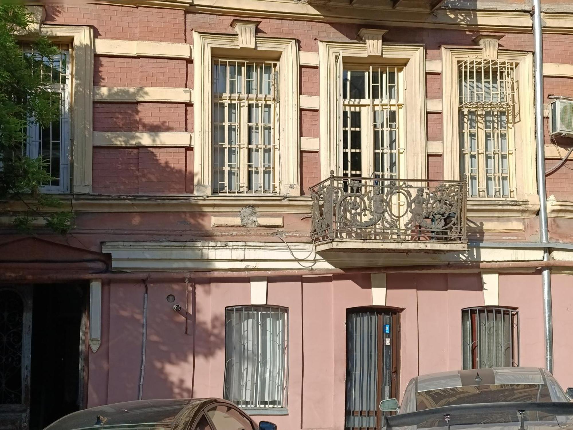 J Square Hostel Τυφλίδα Εξωτερικό φωτογραφία