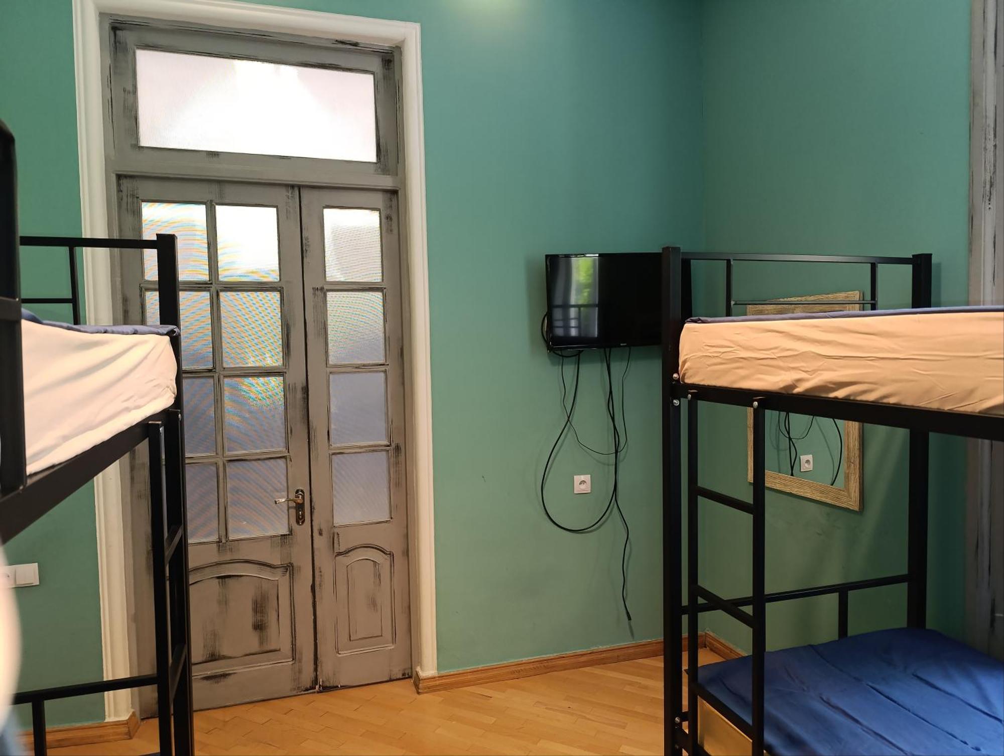 J Square Hostel Τυφλίδα Εξωτερικό φωτογραφία