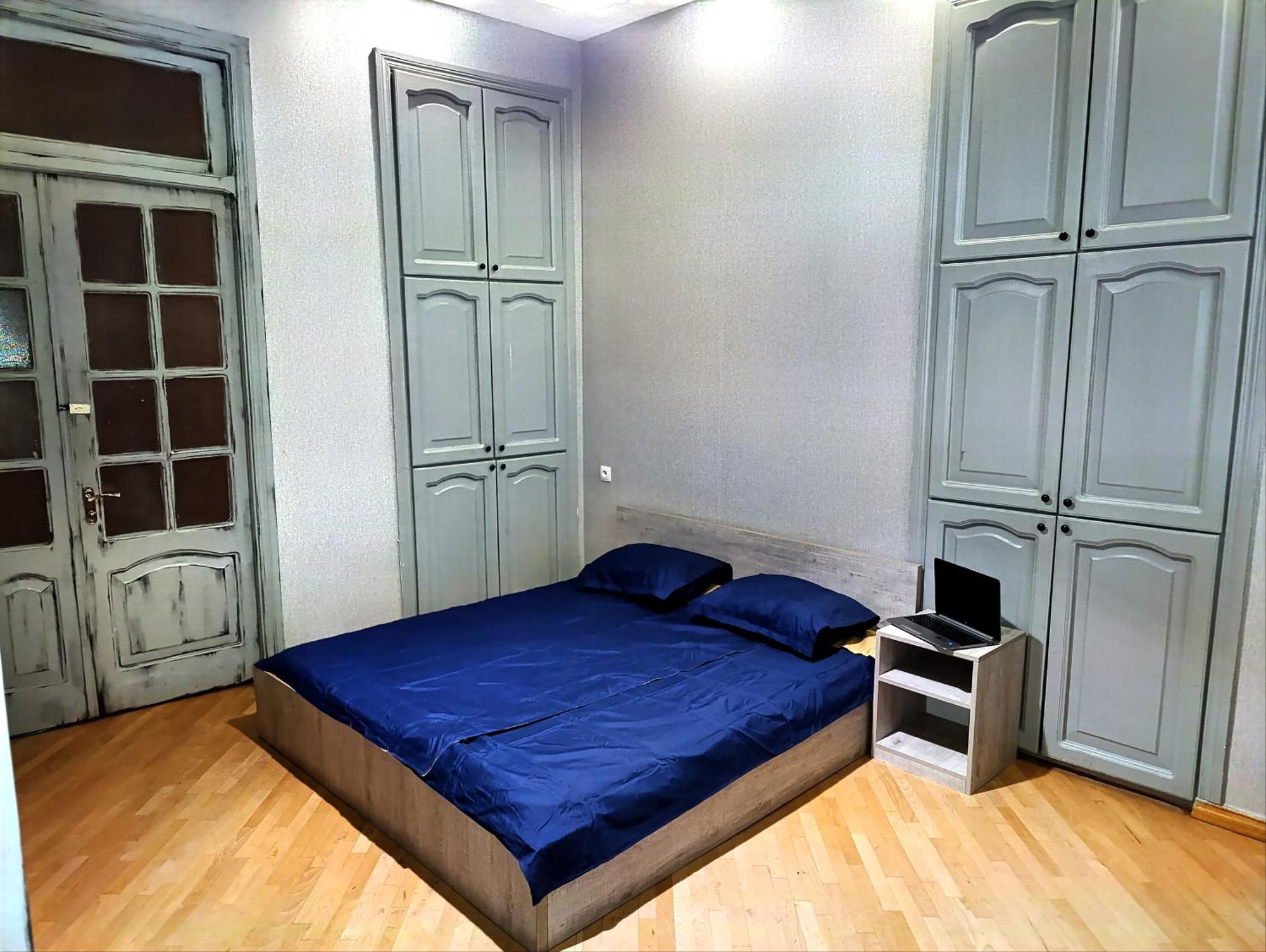 J Square Hostel Τυφλίδα Εξωτερικό φωτογραφία