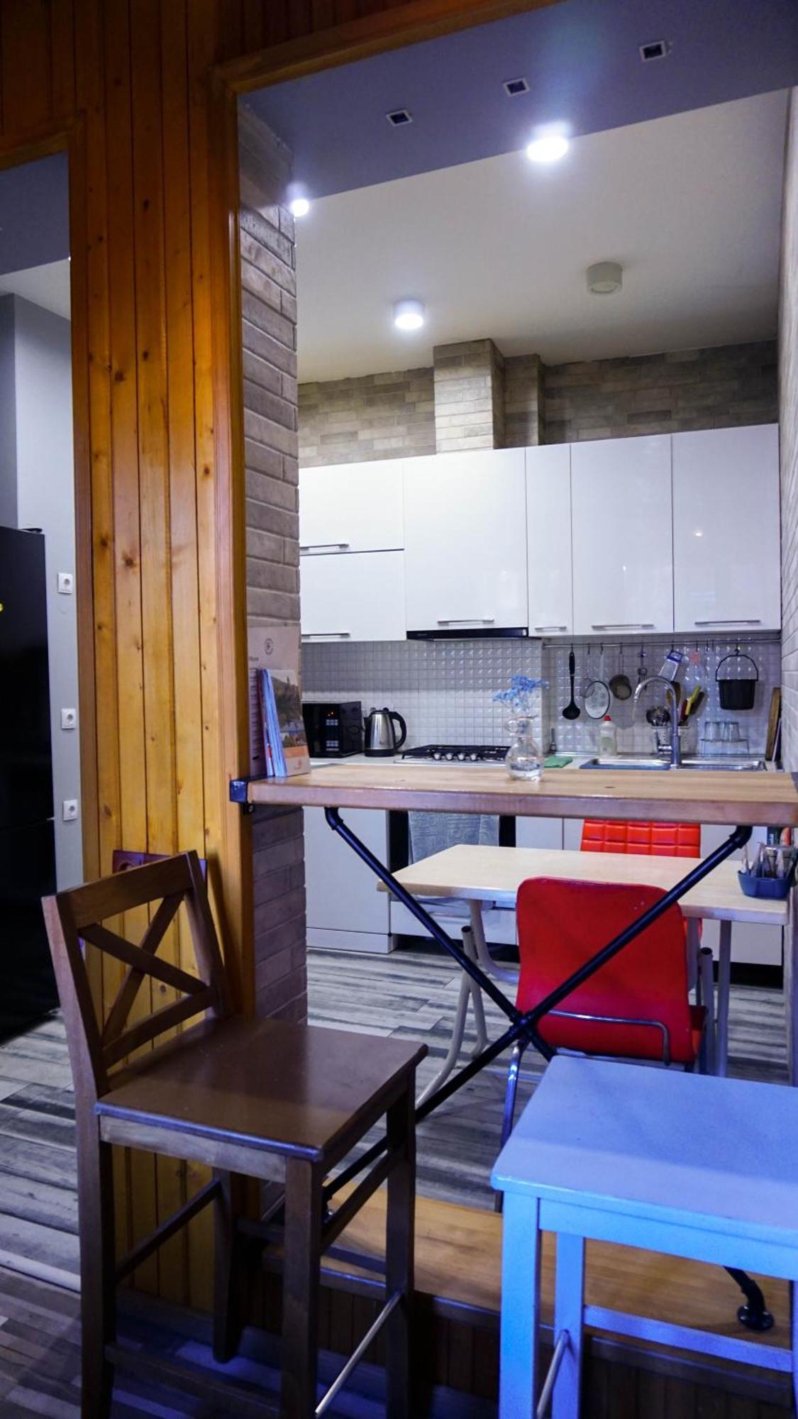 J Square Hostel Τυφλίδα Εξωτερικό φωτογραφία